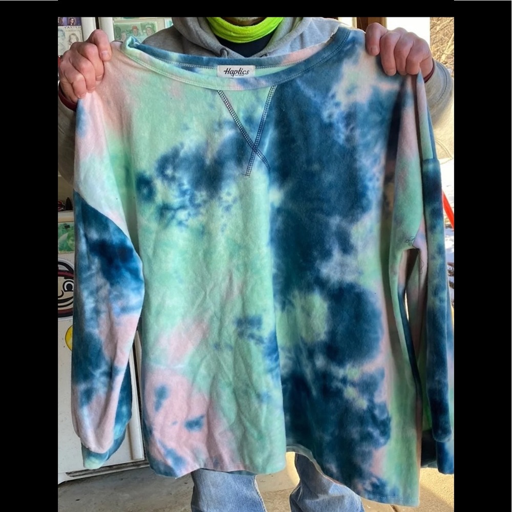 Haptics watercolor top